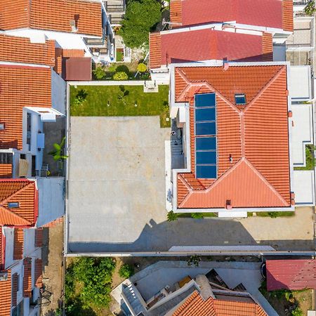 Crist Luxury Apartments ネア・ポティダイア エクステリア 写真